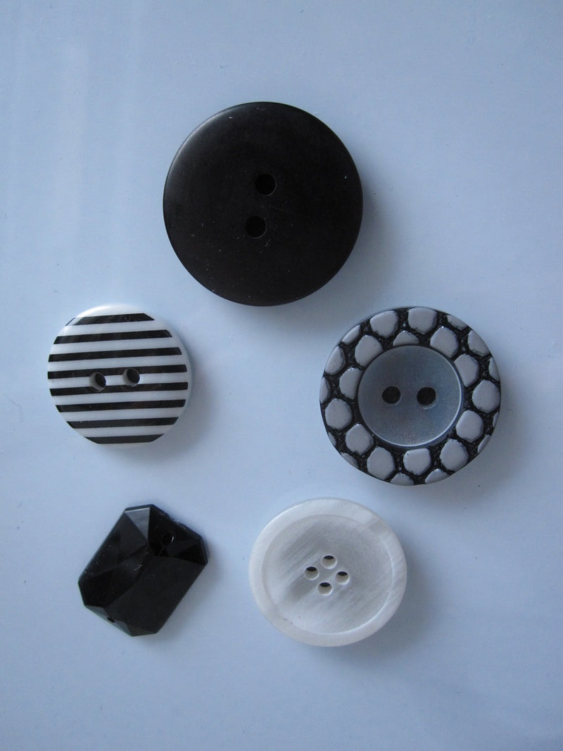 DIY Fredag: Lav knapper om til magneter