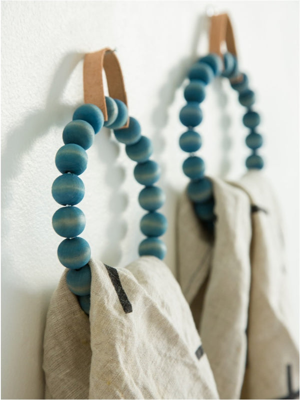 DIY Fredag: Cirkelknage med trækugler