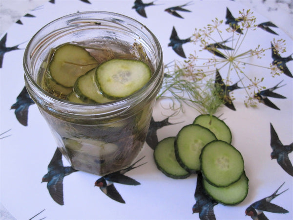 DIY Fredag: Opskrift på syltede agurker med dild