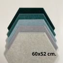 Fem overlappende sekskantede paneler i grønne og grå nuancer, størrelse 60x52 cm.