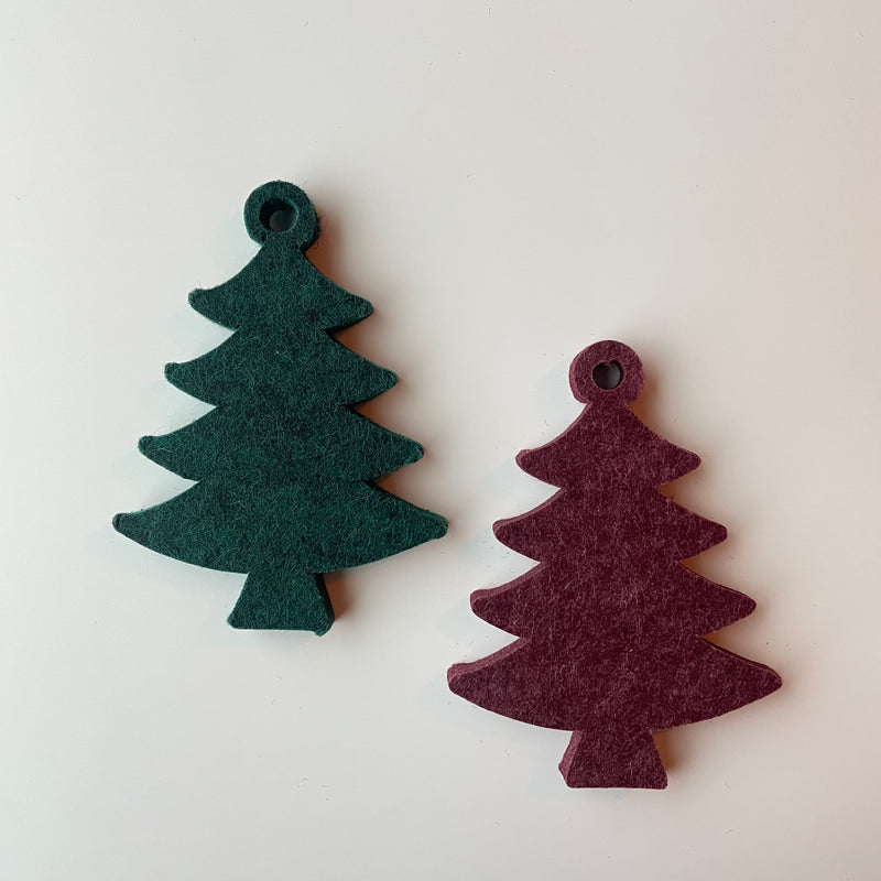 Juletræ udskåret i 9 mm filt akustik