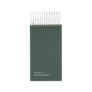 Mørkegrøn notesblok med sølv spiralbinding og hvid tekst på forsiden.