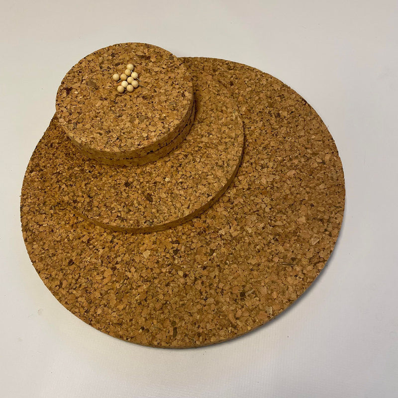 4 korkcirkler i 2 cm. sandslebet + rustik kork