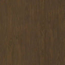 Mørkebrunt træ med synlig åremønster, glat og ensartet tekstur.