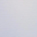 Overflade med lyse, glatte vandrette striber. Ensartet mønster, blød farvetone.