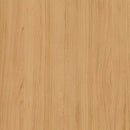 Flad overflade med lys brun træstruktur og glatte, lineære mønstre der ligner åretegninger.