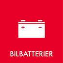 Rød sticker med hvidt ikon af bilbatteri og teksten "BILBATTERIER" nederst.