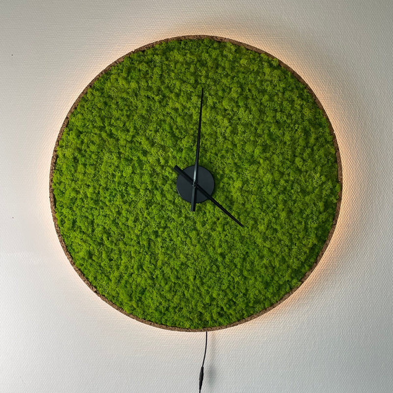 OEKOBOARD - Lys mos cirkel med kork kant, ur og LED