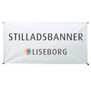 Rektangulært meshbanner med teksten "STILLADSBANNER" og logoet "LISEBORG" i farver.