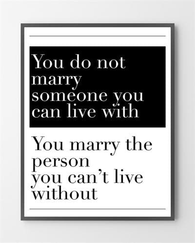 Plakat med citat "Do not marry" er lavet i Limited Edition a 100 stk. -  På dette foto er plakaten endnu ikke blevet præget.