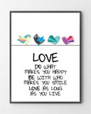 Love er en tekst plakat i Limited Edition a 100 stk. -  På dette foto er plakaten ikke præget.